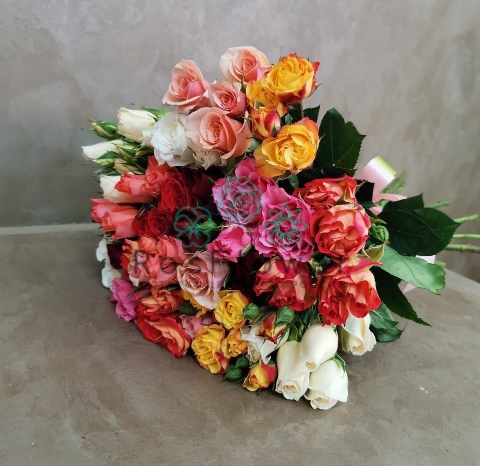Букет цветов из: Розы в Воронки