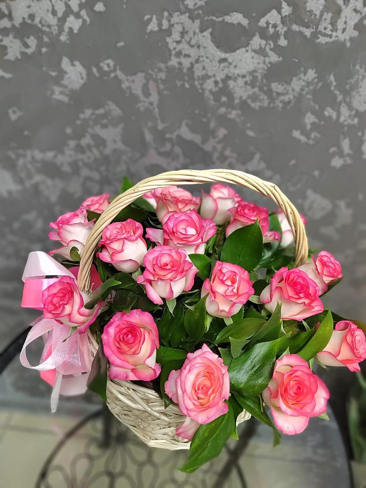 Цветочная композиция из Розы в корзине в Воронки