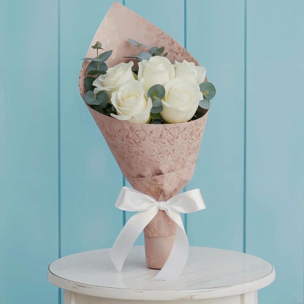 Букет цветов из: Розы в Воронки