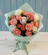 Букет цветов из:  Розы в Воронки