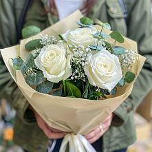 Букет цветов из:  Розы #REPLACE_PRED# Воронки