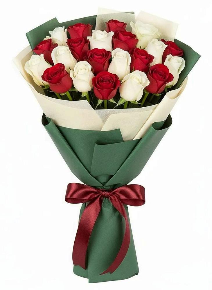 Букет Микс из красных и белых роз в Воронки