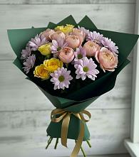 Букет цветов из:  Хризантемы и Розы в Воронки