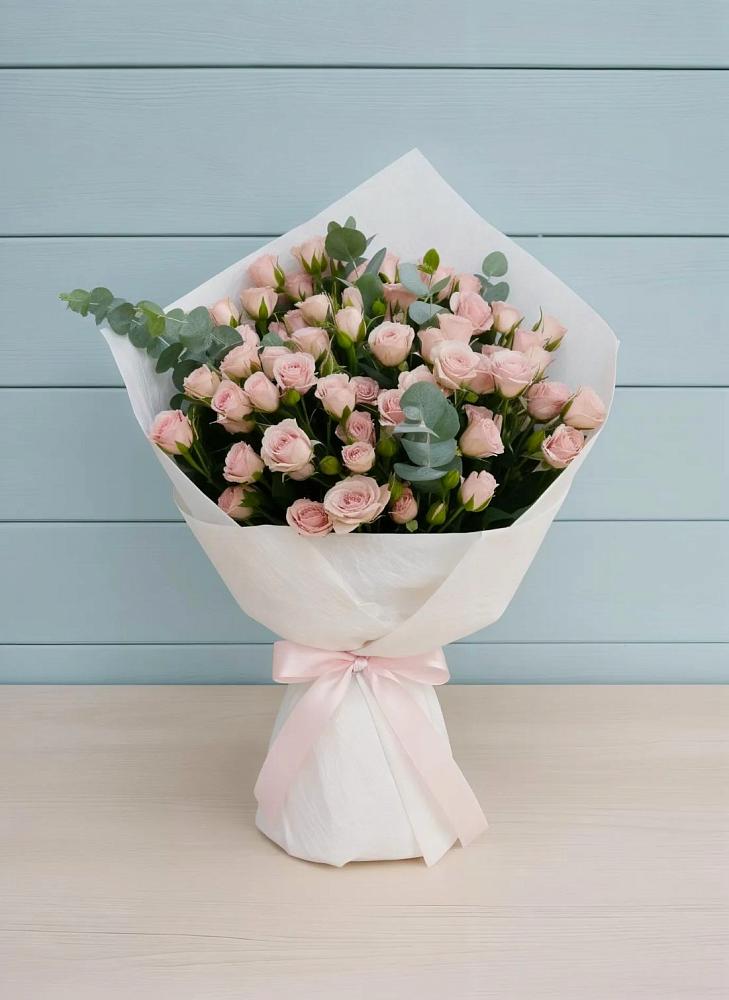 Букет цветов из: Розы в Воронки