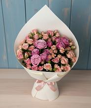 Букет цветов из:  Розы в Воронки