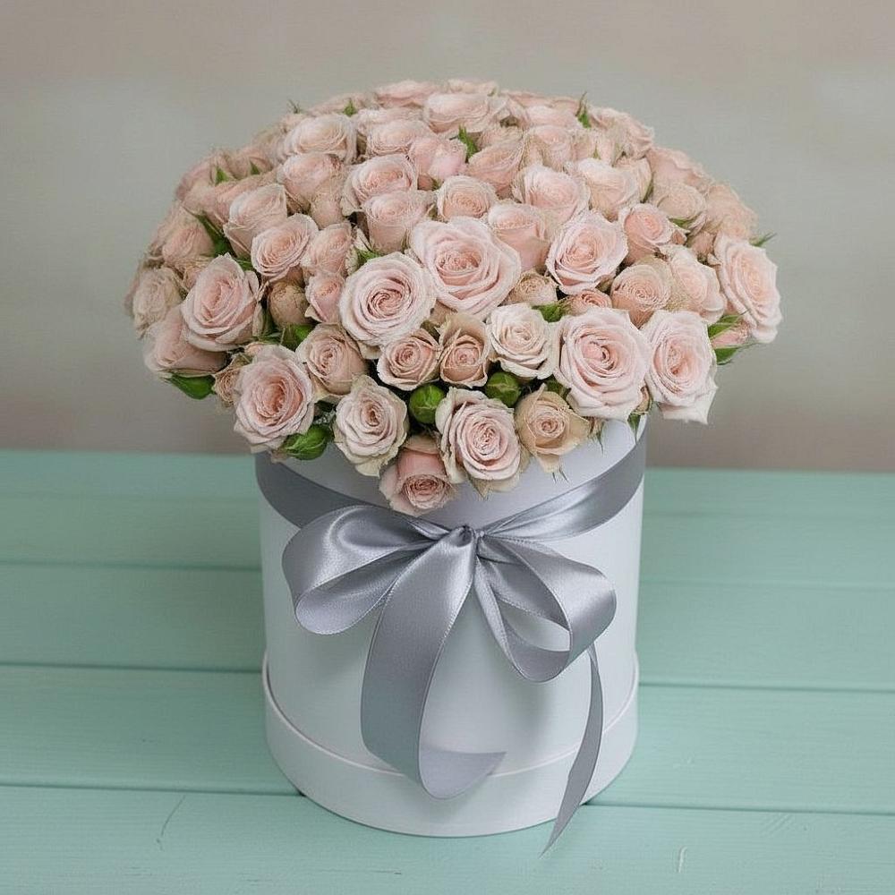 Цветочная композиция из Розы в шляпной коробке в Воронки